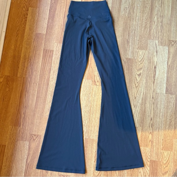 Offline aerie real me crossover flare leggings high rise charcoal gray S NEW - Picture 12 of 15